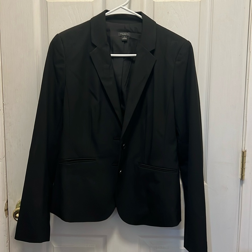 Ann Taylor Black blazer size 2